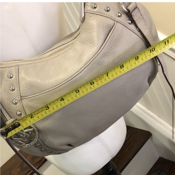 MICHAEL KORS Grey Leather Satchel Crossbody Bag With Silver Studs and Rivets - Picture 11 of 15